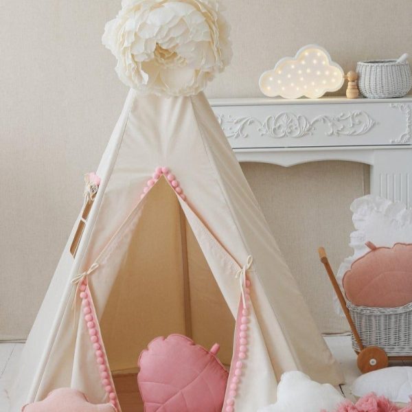 tipi enfant fluffy pompoms